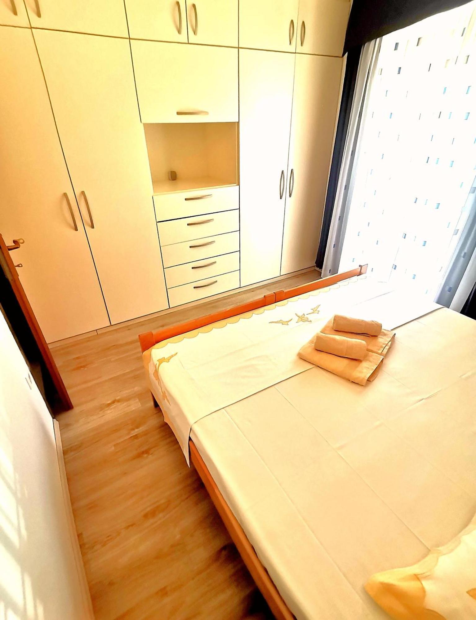 Apartments Green & Orange フヴァル エクステリア 写真