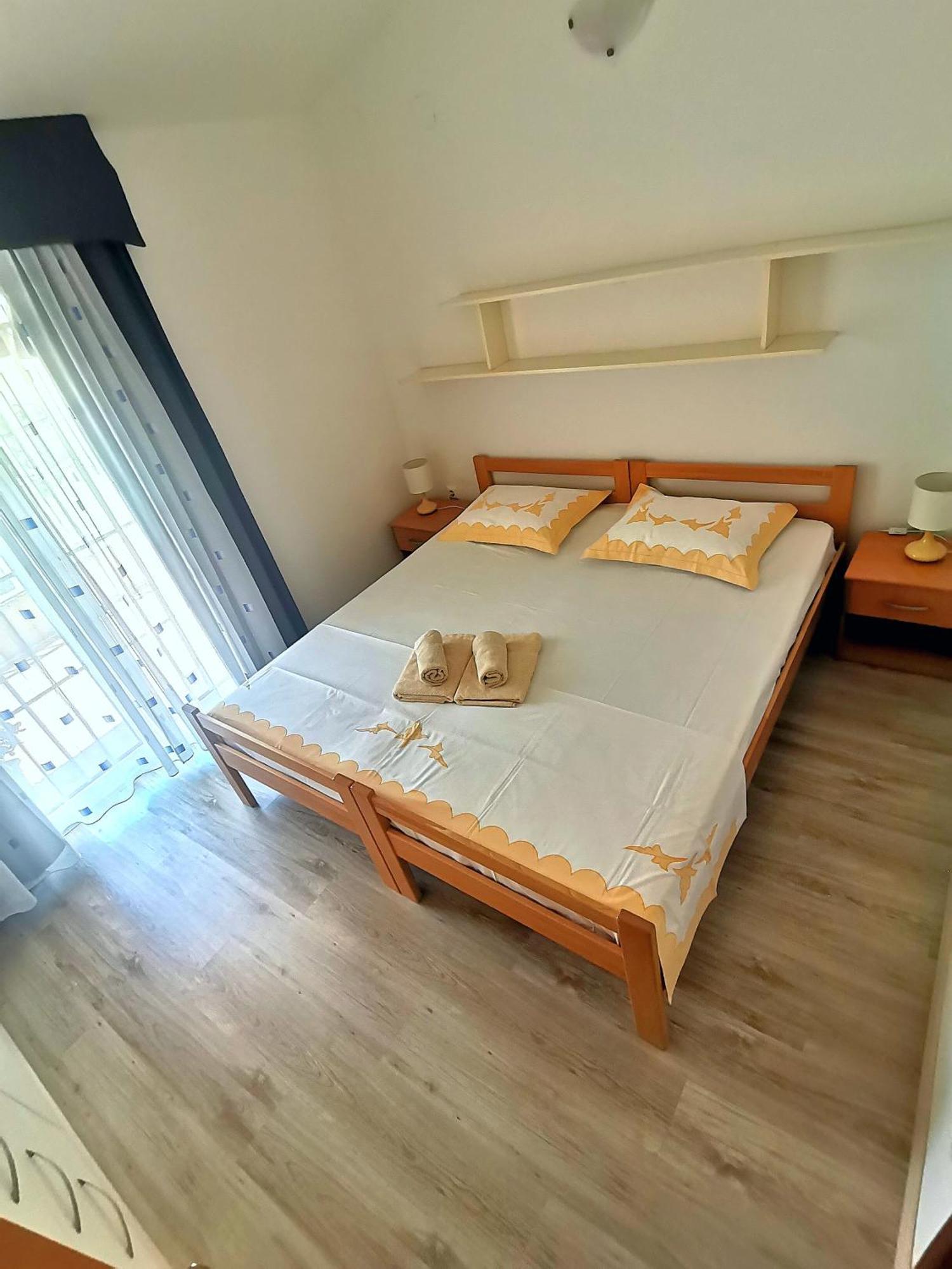 Apartments Green & Orange フヴァル エクステリア 写真