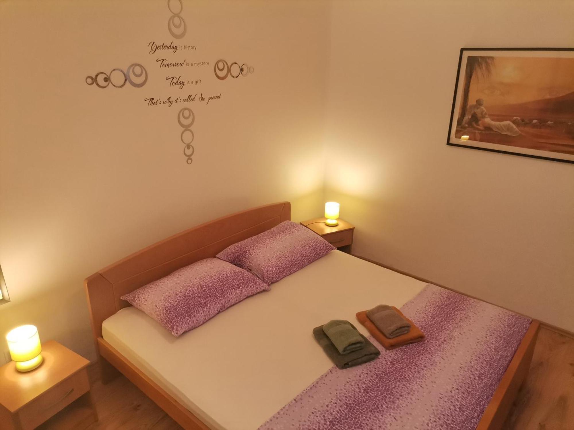 Apartments Green & Orange フヴァル エクステリア 写真