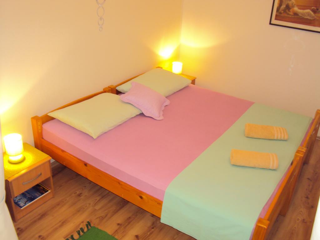 Apartments Green & Orange フヴァル エクステリア 写真